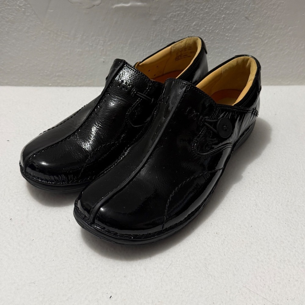 Clarks Artisan Unstructured Un.Loop Black Patent Leather Loafers Womens 9